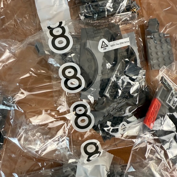 LEGO Star Wars Millennium Falcon Building Set PIECES ONLY NOT A FULL SET - Picture 10 of 15